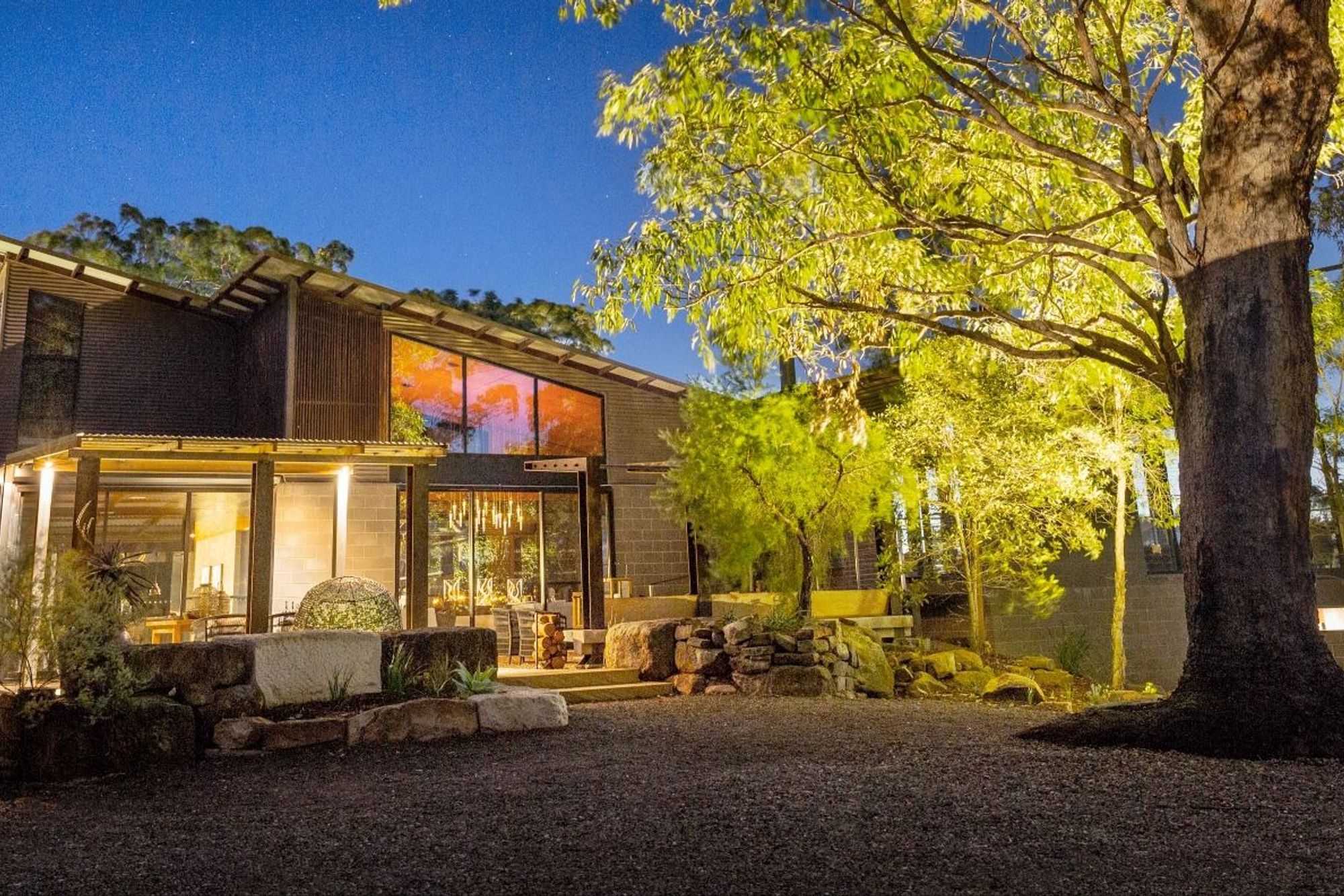 Porphyry Two Colour Mix Cobblestones | Barbara Tarnawski Architects | Urban and Rural Designs