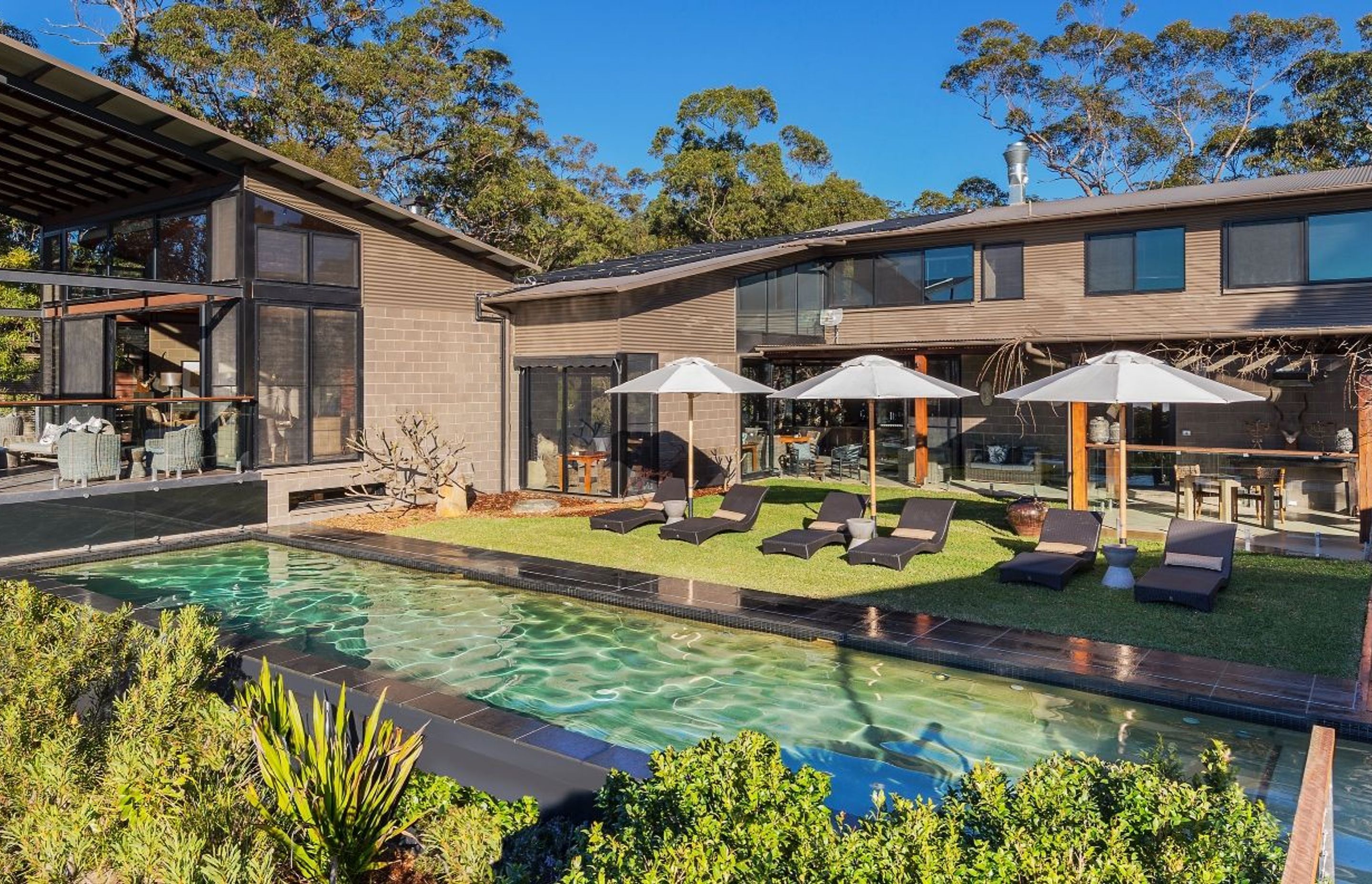 Charcoal Grey Granite Flamed | Barbara Tarnawski Architects | Urban and Rural Designs