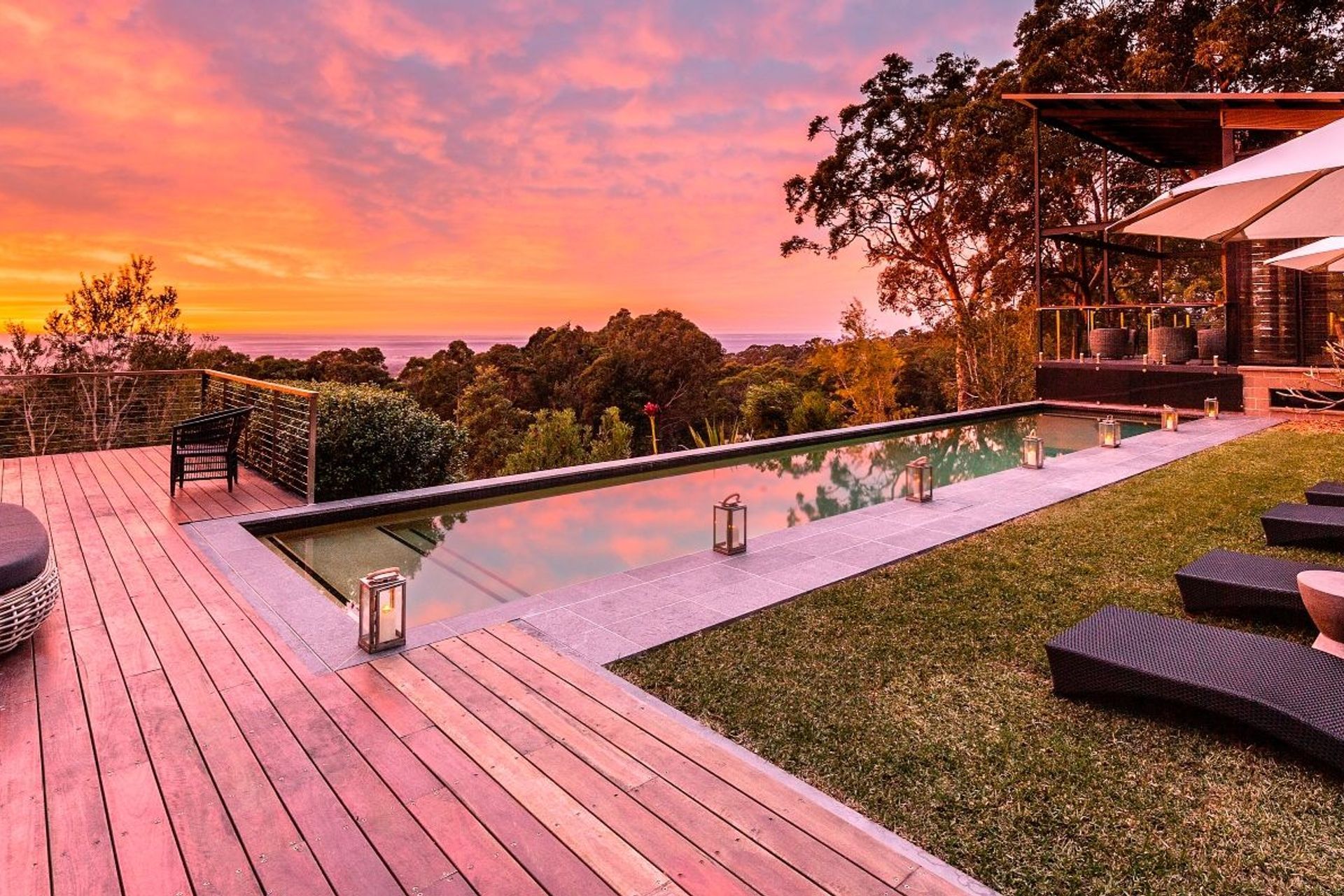 Charcoal Grey Granite Flamed | Barbara Tarnawski Architects | Urban and Rural Designs