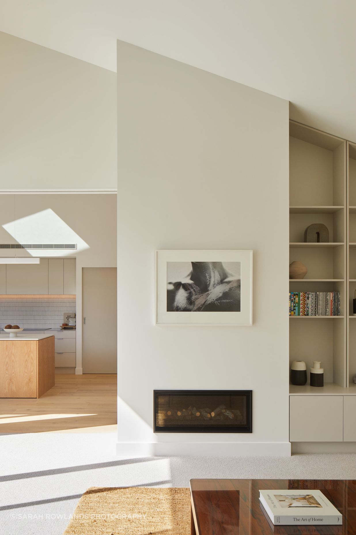 Split-HipView-from-lounge-to-kitchenSarah-Rowlands-Photographer7.jpg