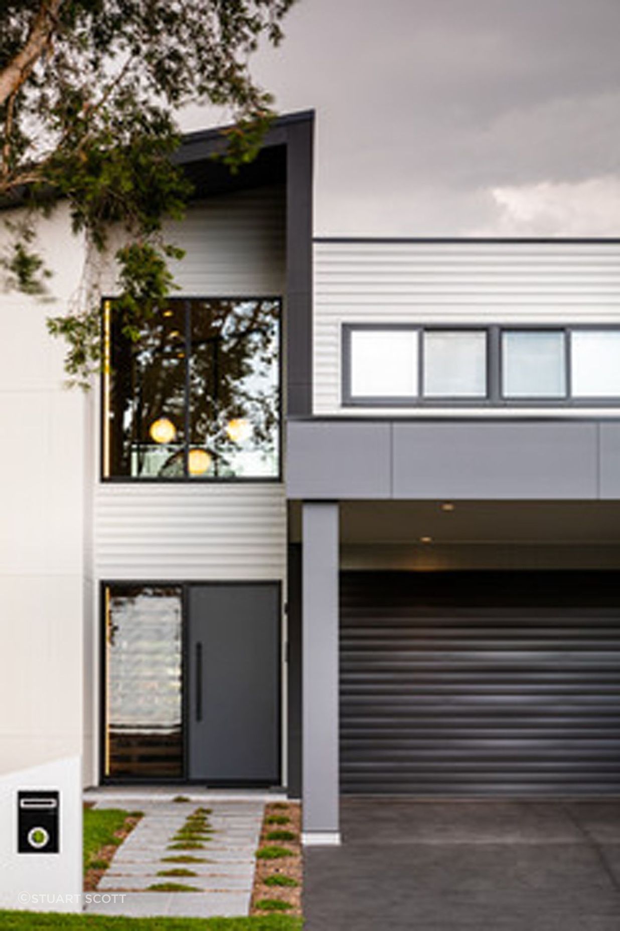 St-Huberts-Island-house12.jpg