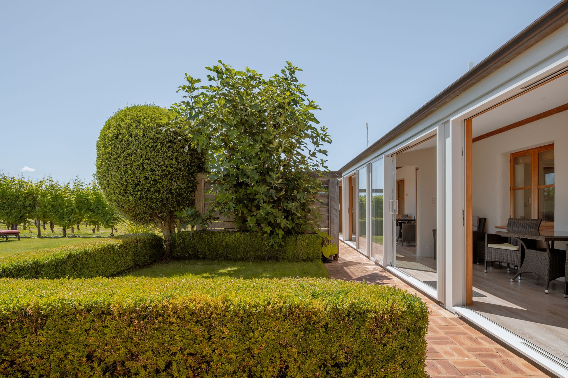 Straw-Lodge-Websize-5.jpg