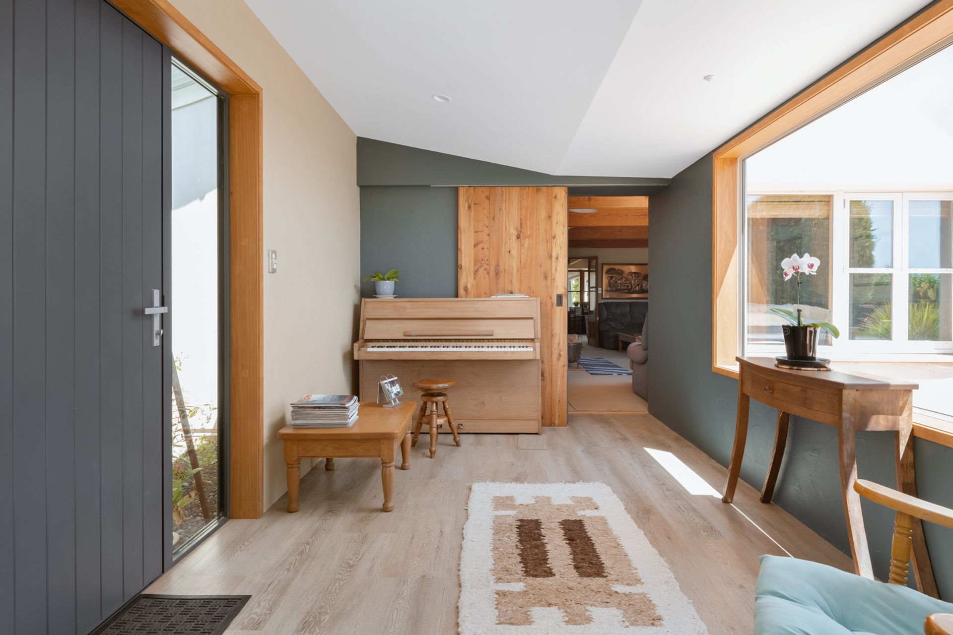 Straw-Lodge-Websize-9.jpg