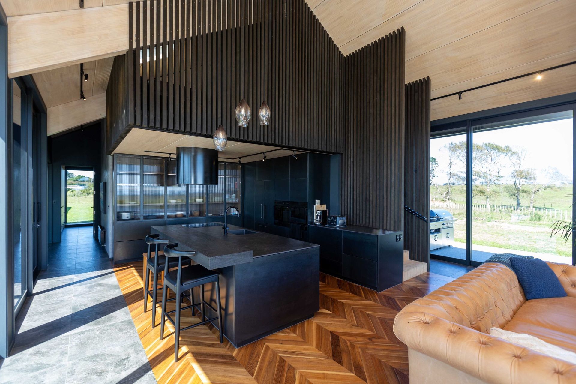 SwifteditoutdoorKitchen-scaled.jpg