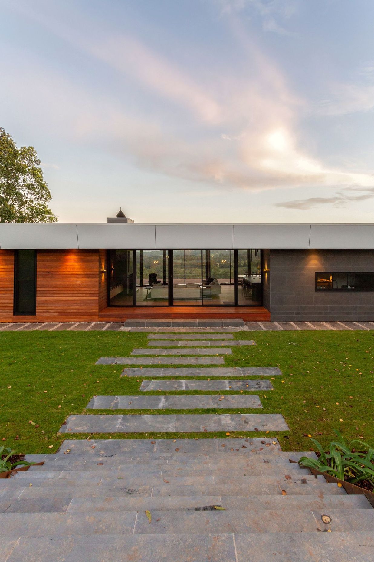 Red Hill Residence