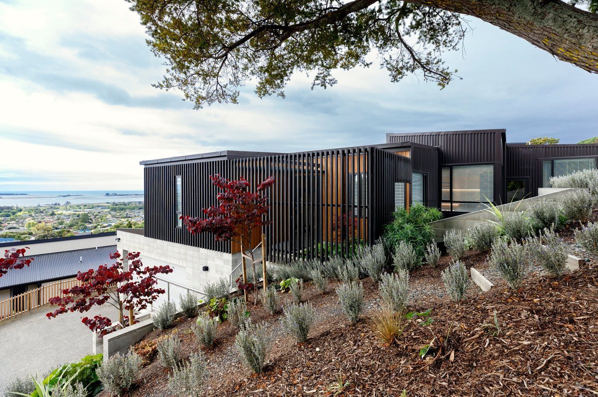 Richmond Hills Home