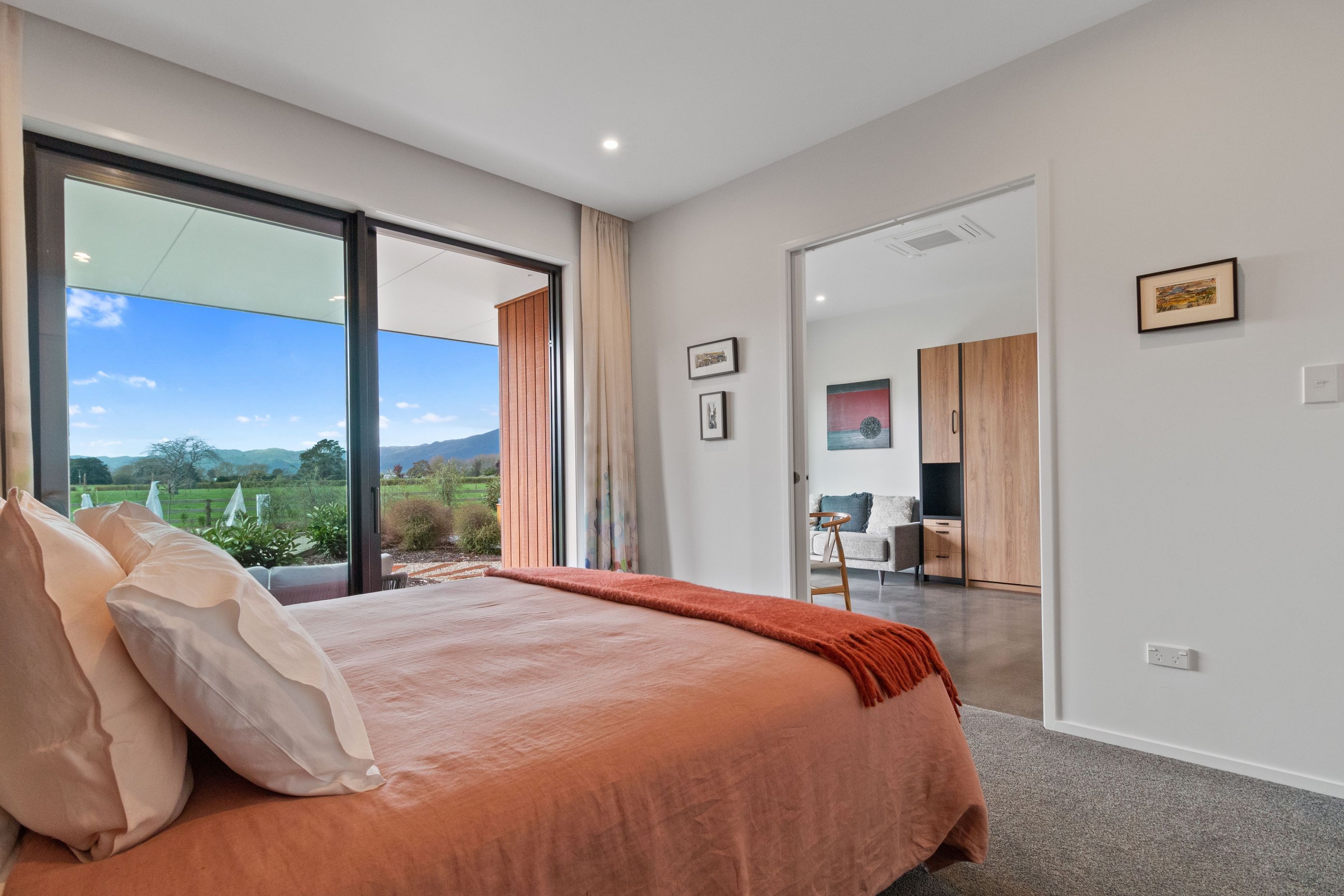 Waikato - Coopers Corner 
