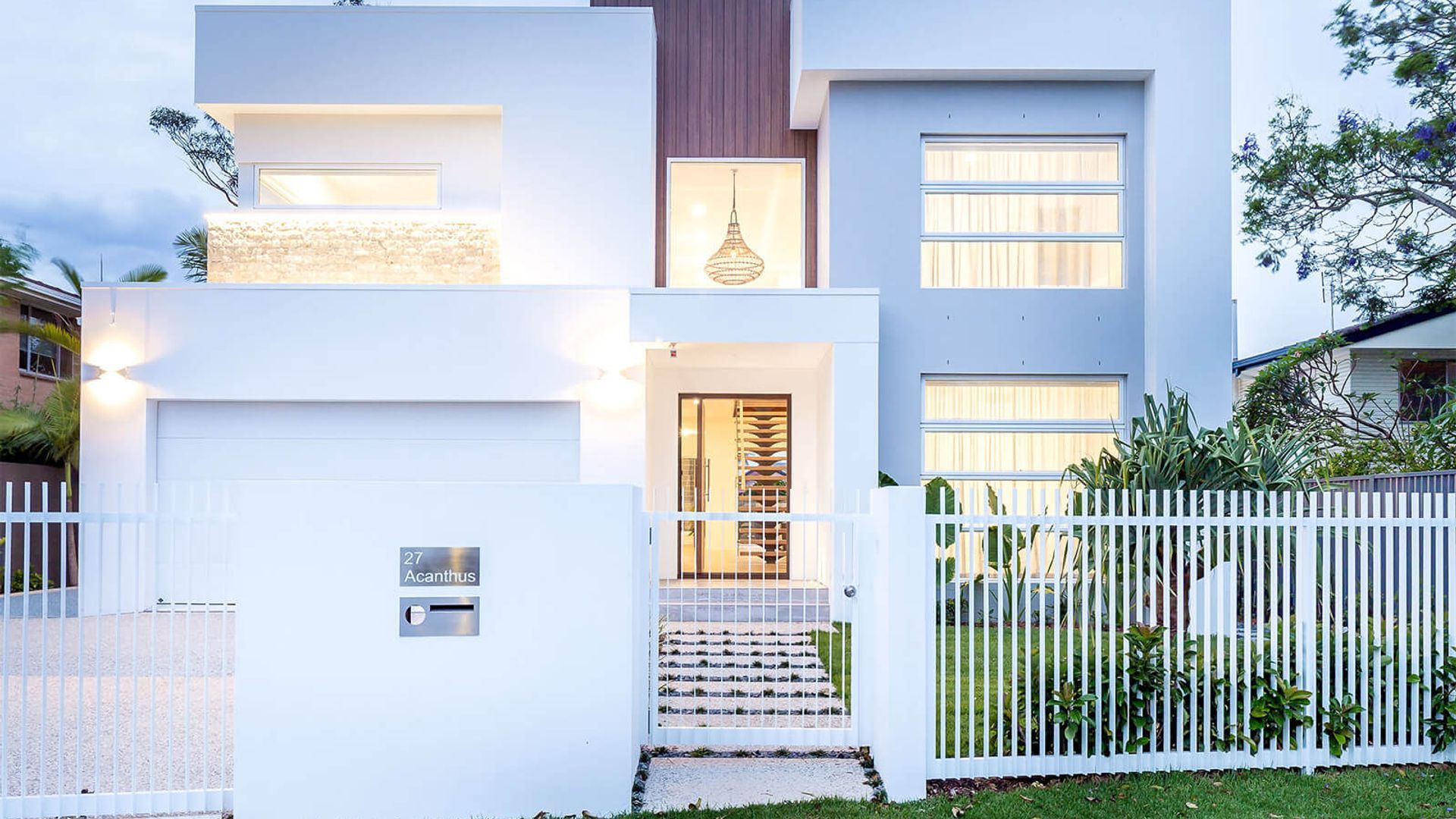 Acanthus Avenue banner
