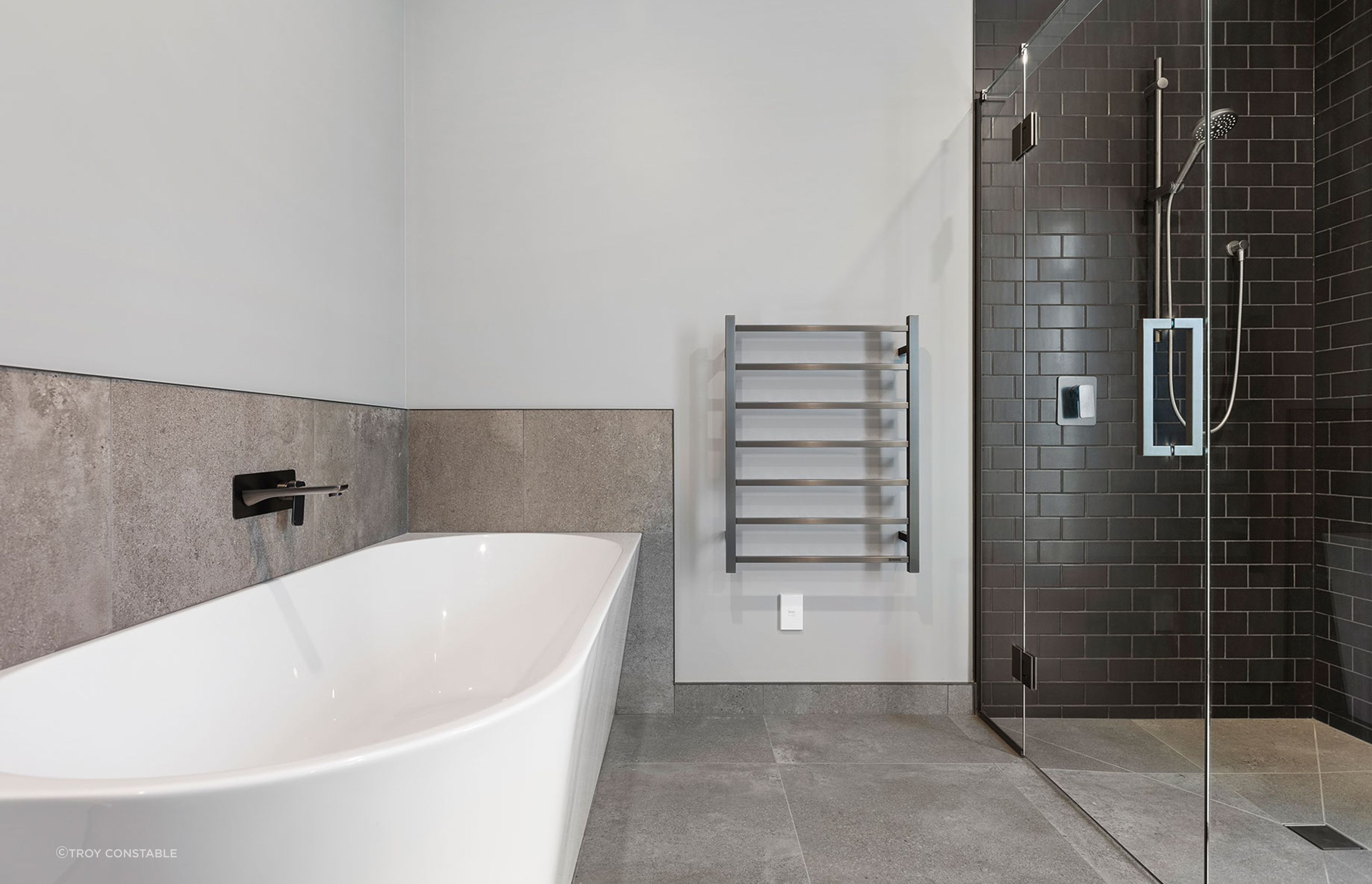 appeal-aplenty-bathroom-bath-shower.jpeg