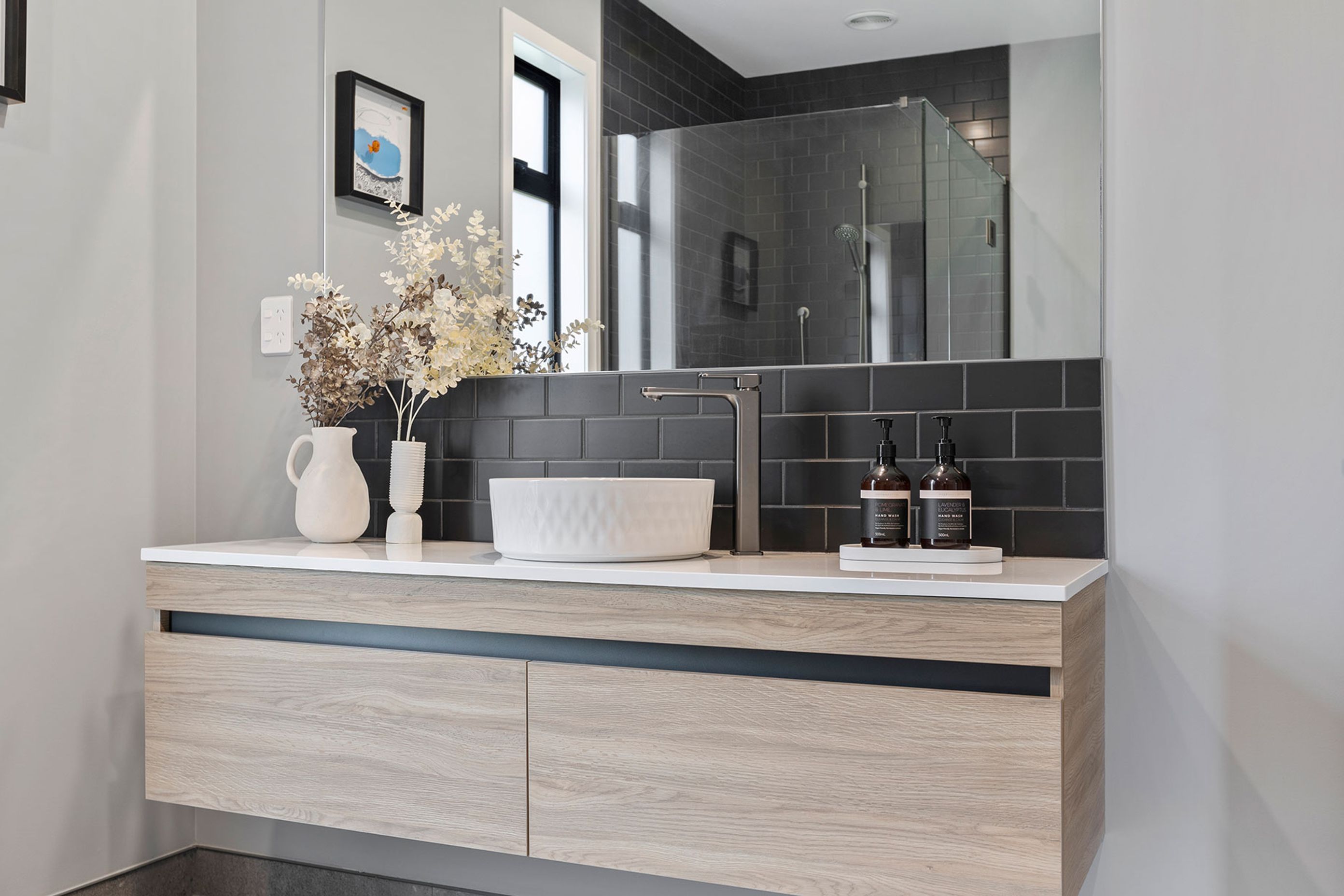 appeal-aplenty-bathroom-vanity.jpeg