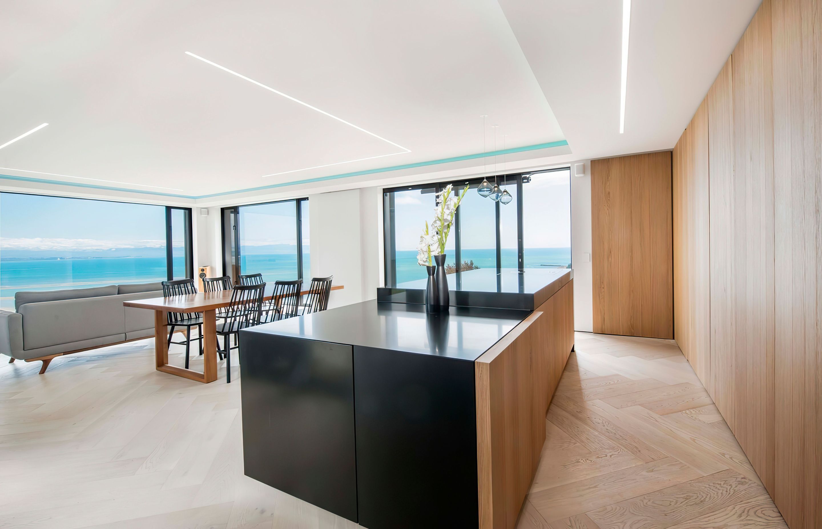 buildmeBellevue-House2-gigapixel-standard-scale-370x.jpg