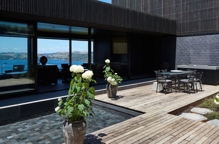 Onetangi Retreat
