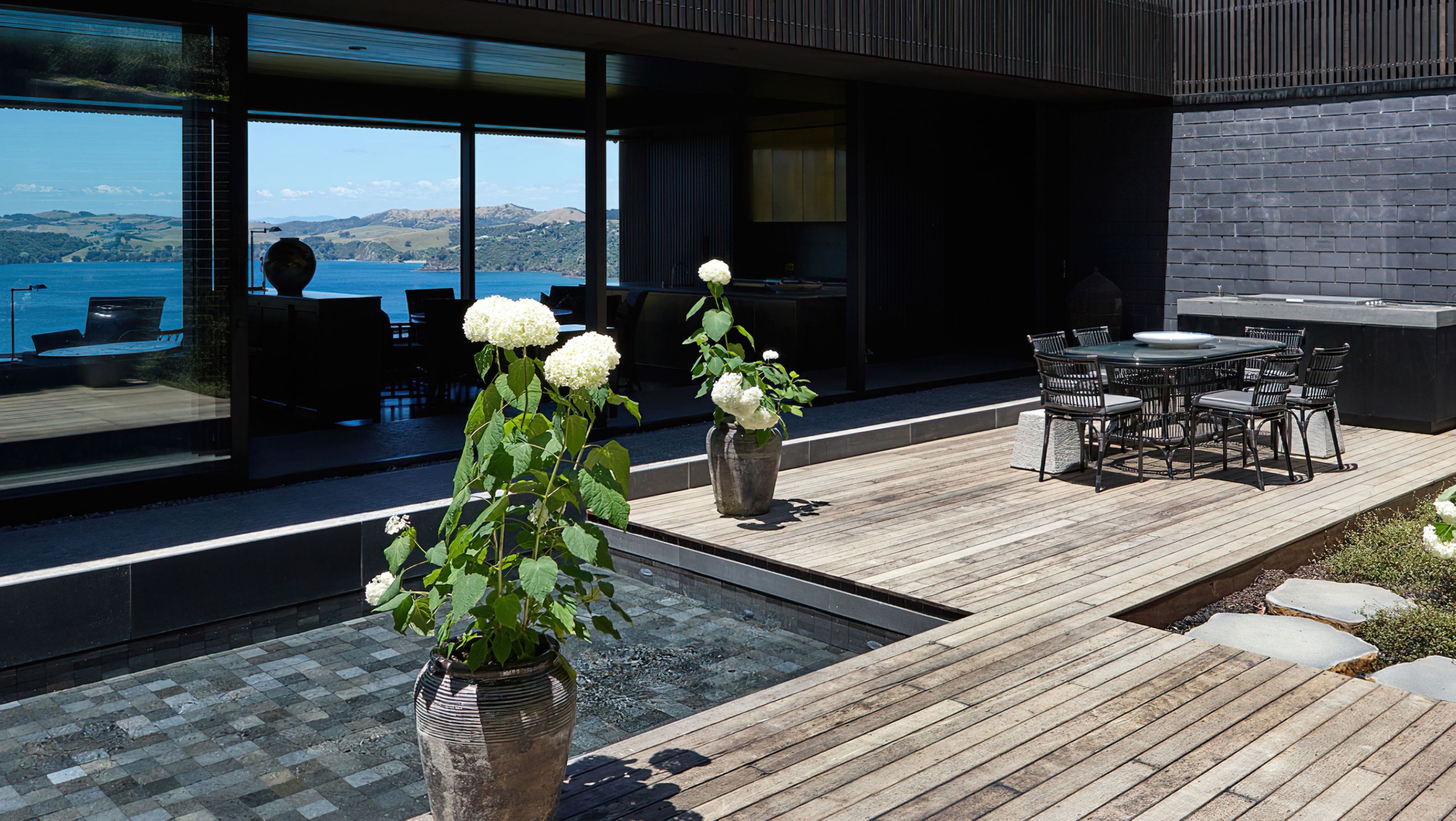 Onetangi Retreat