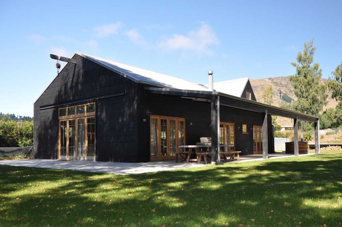 Blackstar Barn