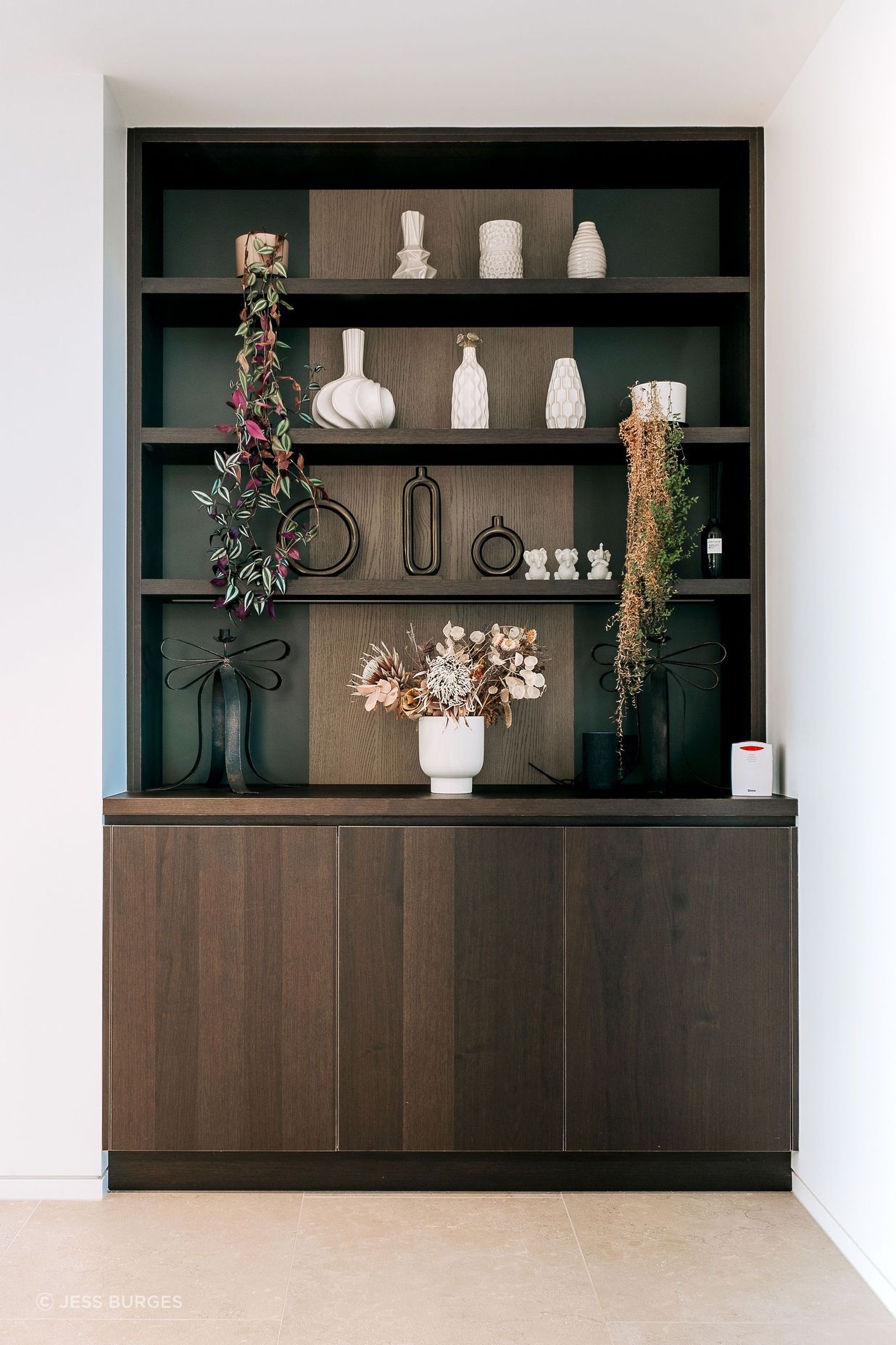 feature-cabinetry-timber-wood-shelves-arcline-architecture-nz.jpg