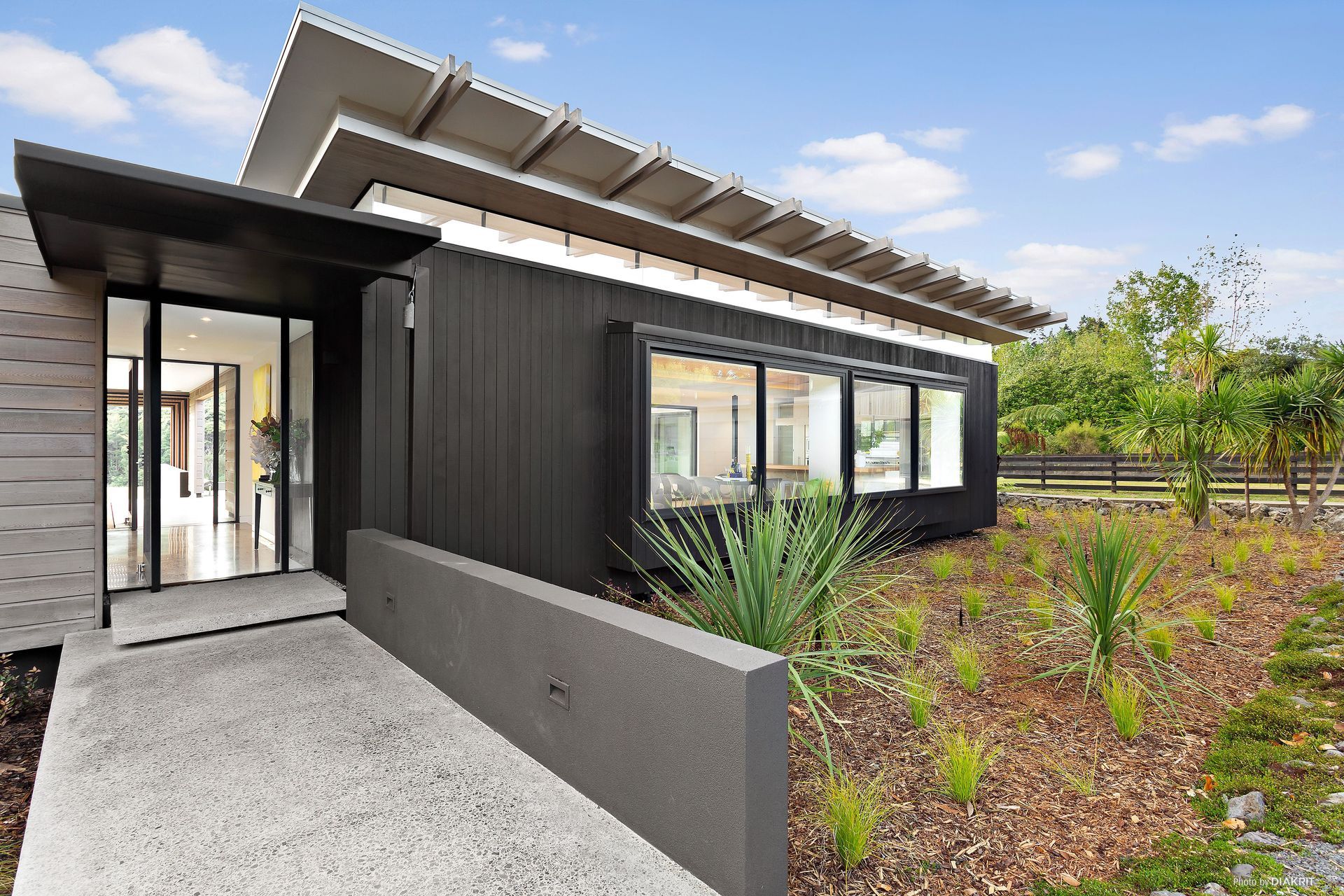 Paremoremo Residence