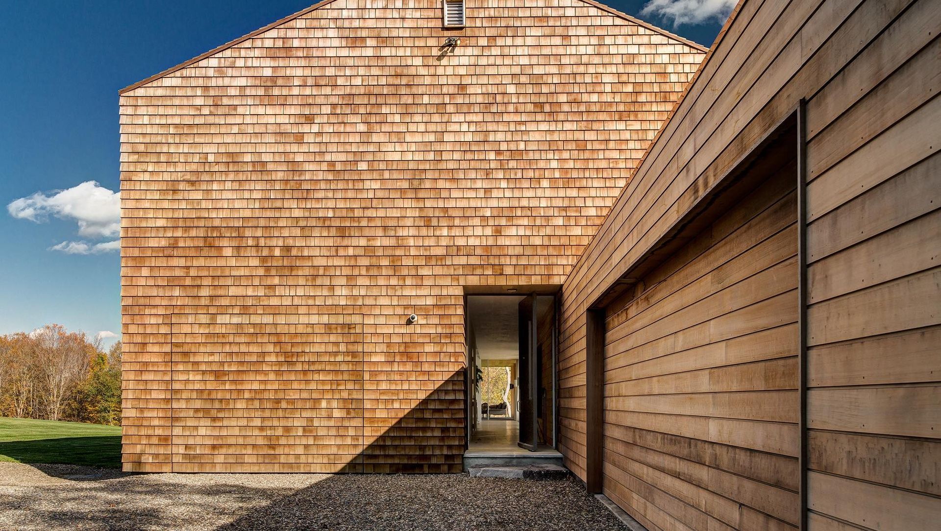 Compound in the Hudson Valley banner