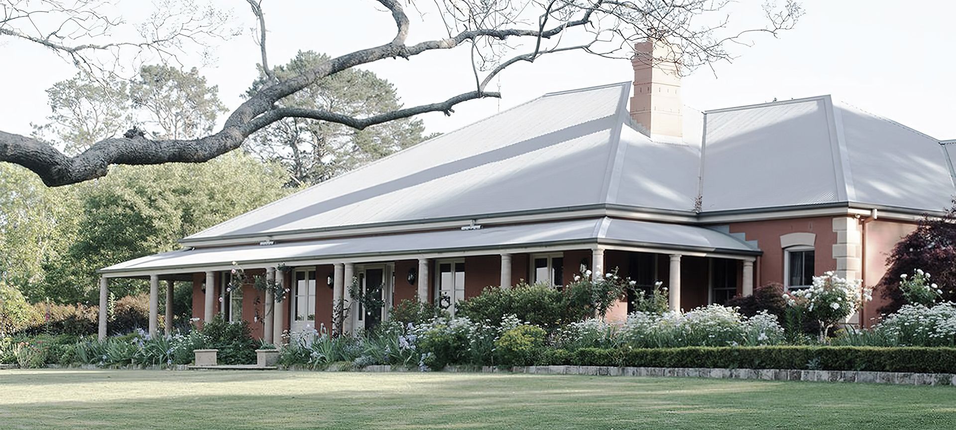 Highlands Estate banner