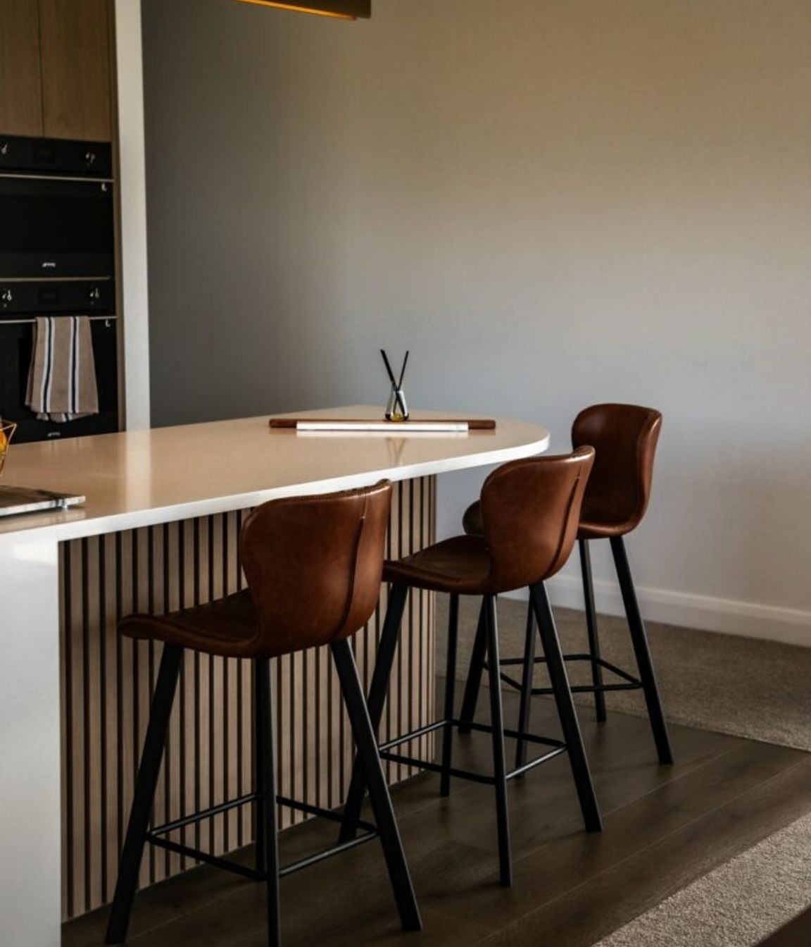 kitchen-design-te-arai-farm-house-estate-arcline-architecture-3-683x1024.jpg