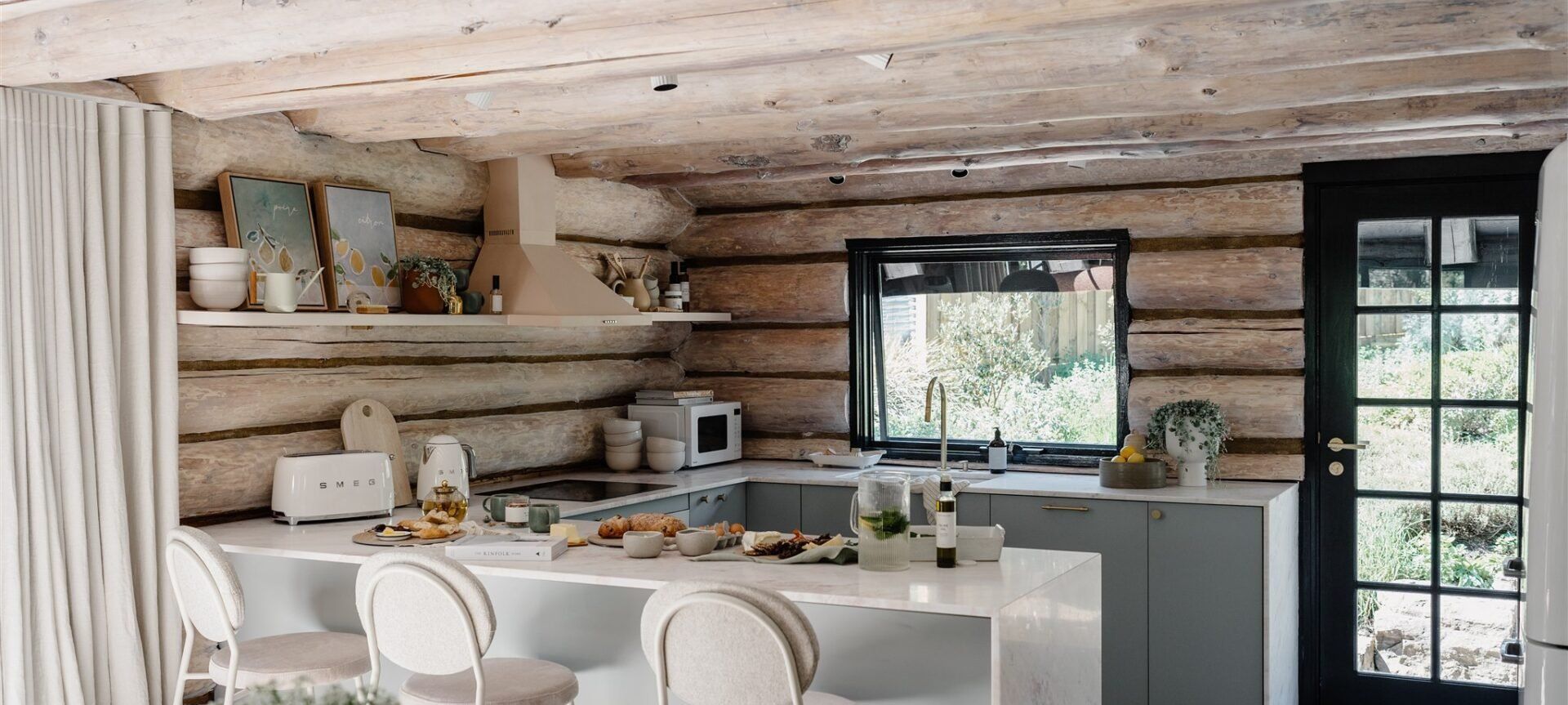 Norsu Cabin banner