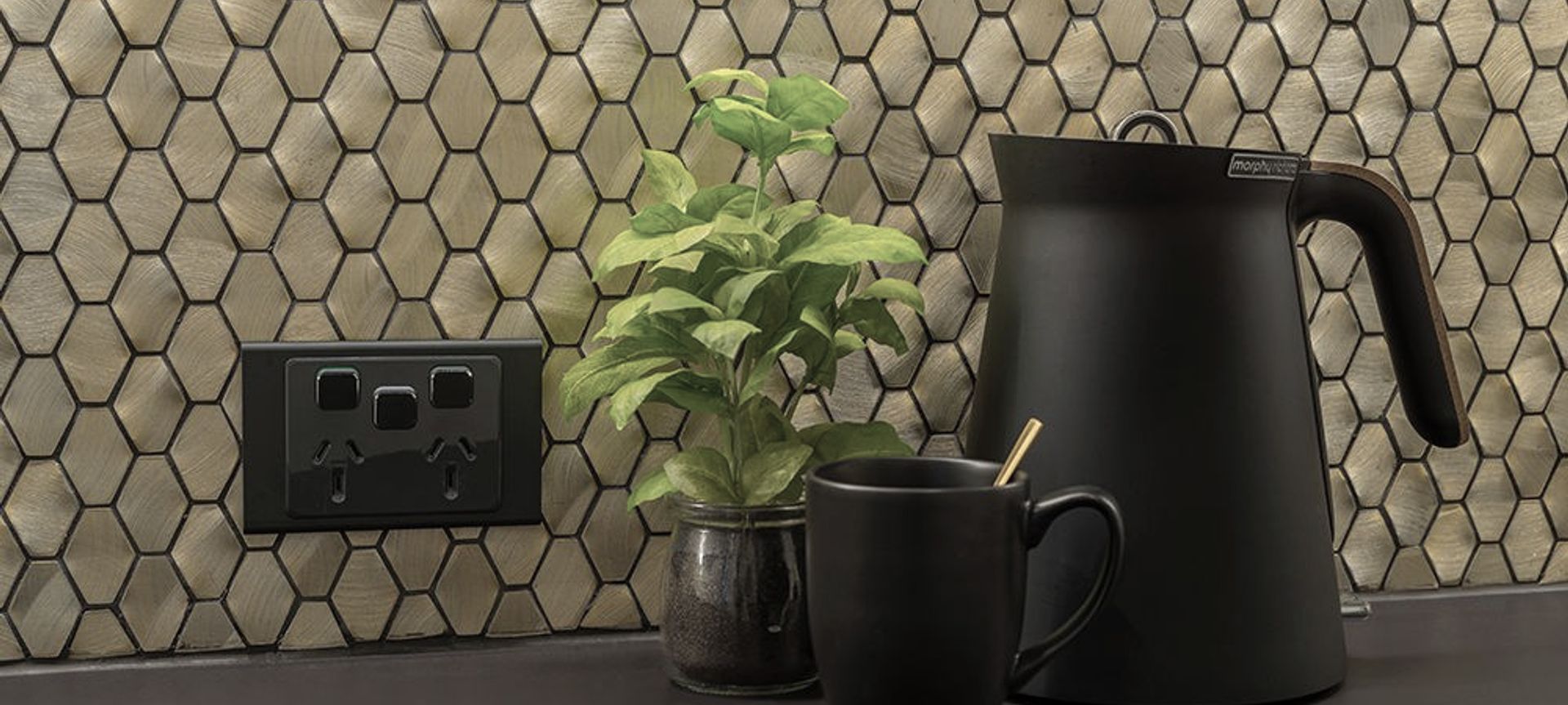 Setting the gold standard in contemporary home design banner