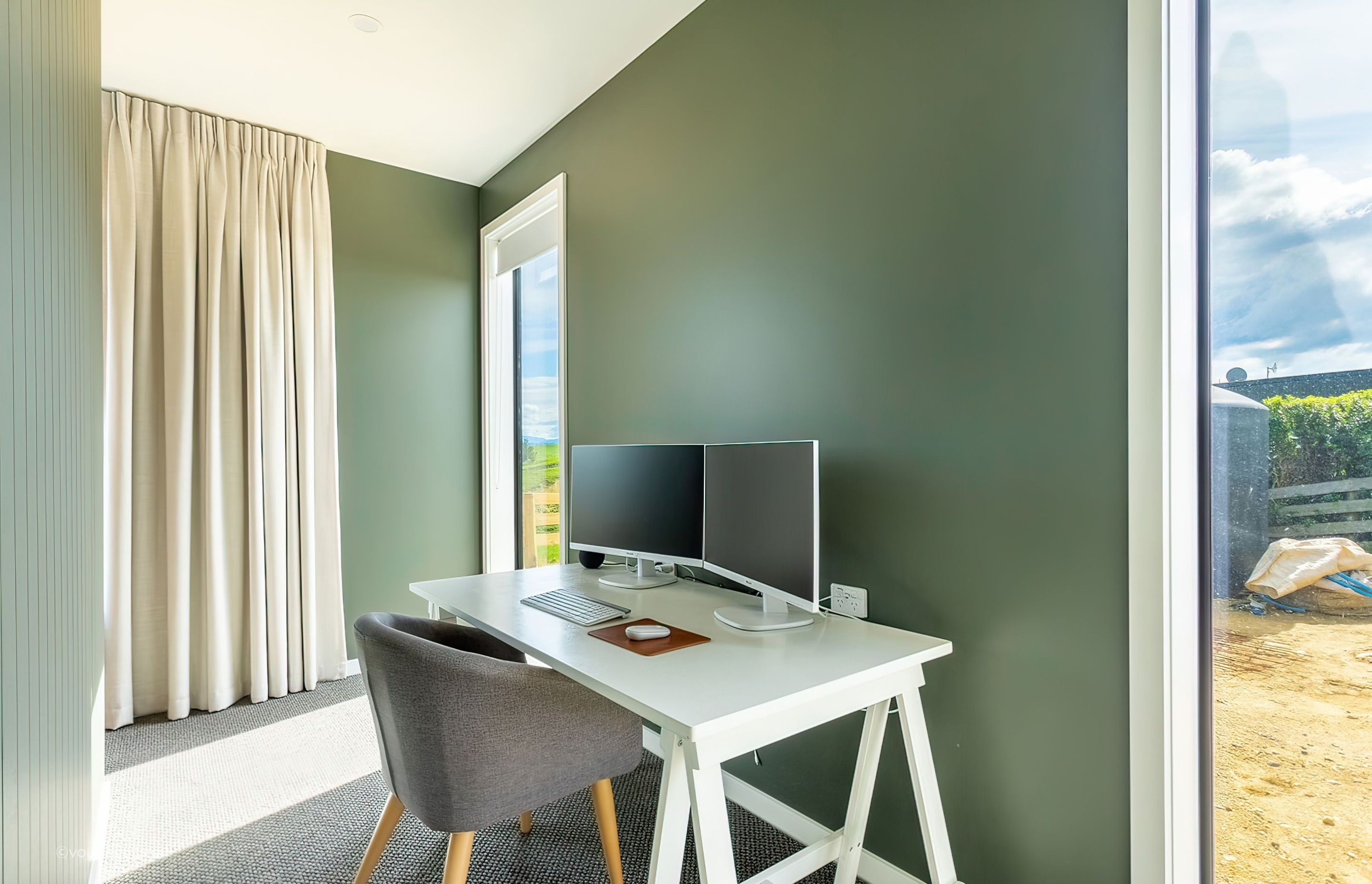proactive-build-projects-fernhill-home-11-topaz-very-compressed-2x.jpeg