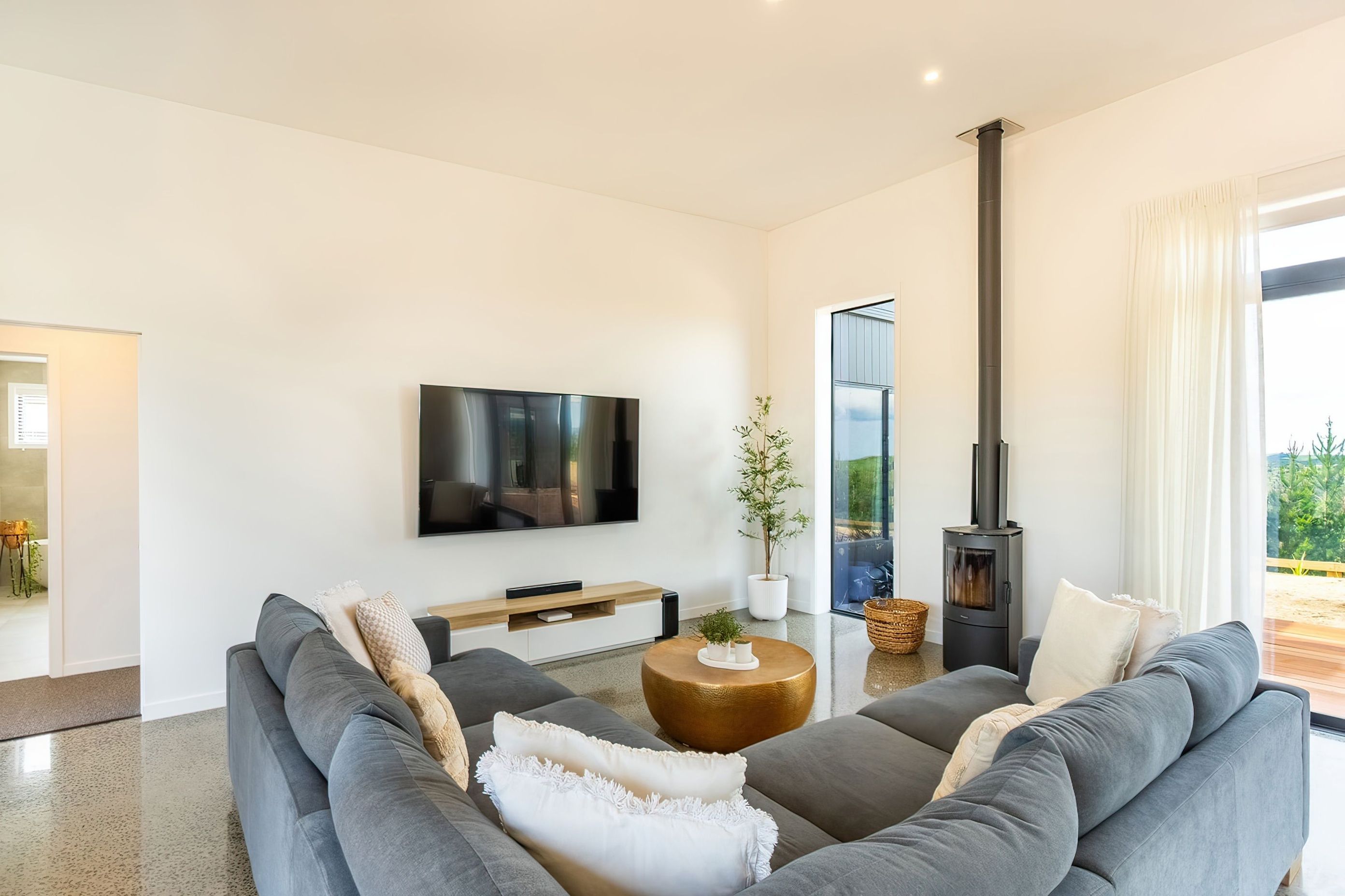 proactive-build-projects-fernhill-home-27-topaz-very-compressed-2x.jpeg