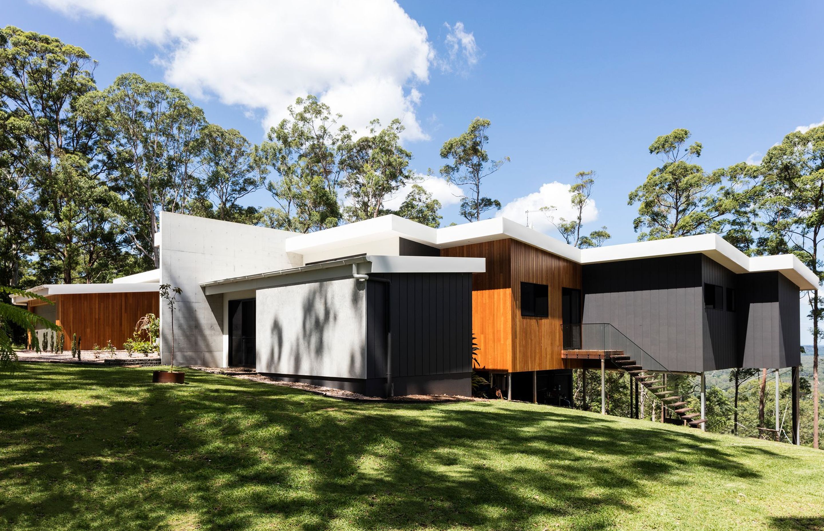 LEEDING RESIDENCE