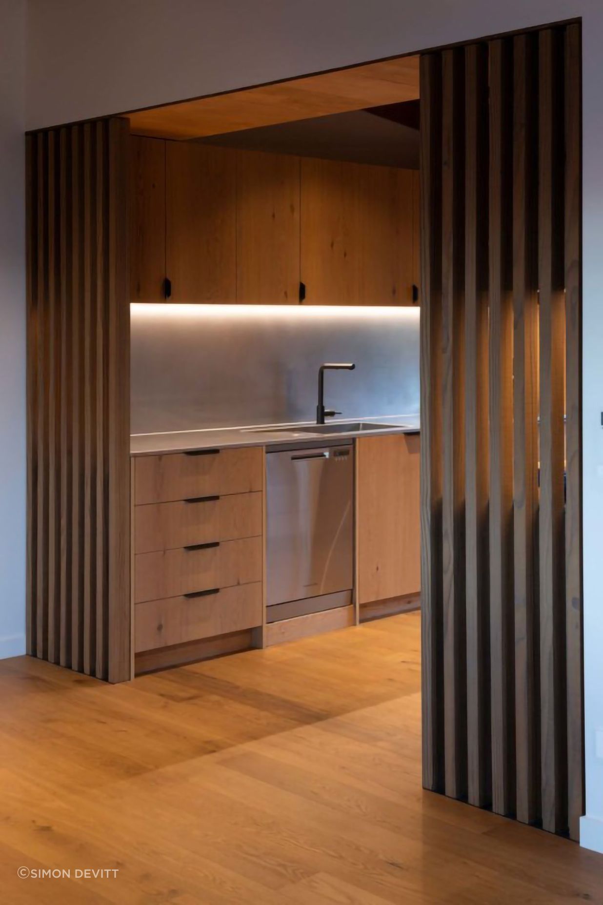 rafe-maclean-architects-roys-peak-house-07-512x768.jpg