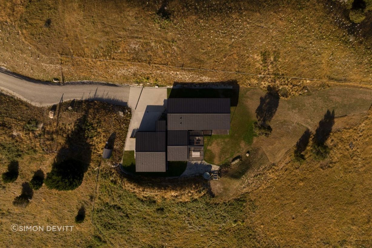 rafe-maclean-architects-roys-peak-house-11-1280x959.jpg