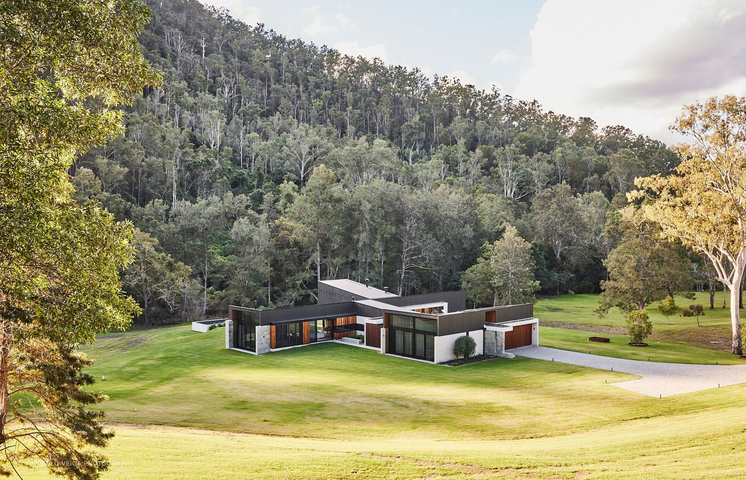 shaun-lockyer-architects-amaroo-regional-architecture-queensland.jpg