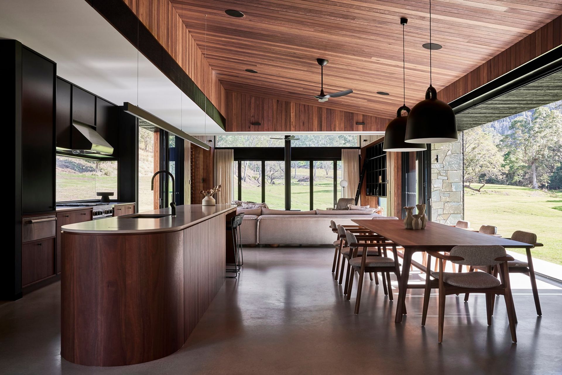 shaun-lockyer-architects-amaroo-regional-interior-design-kitchen-living-dining-room-timber.jpg