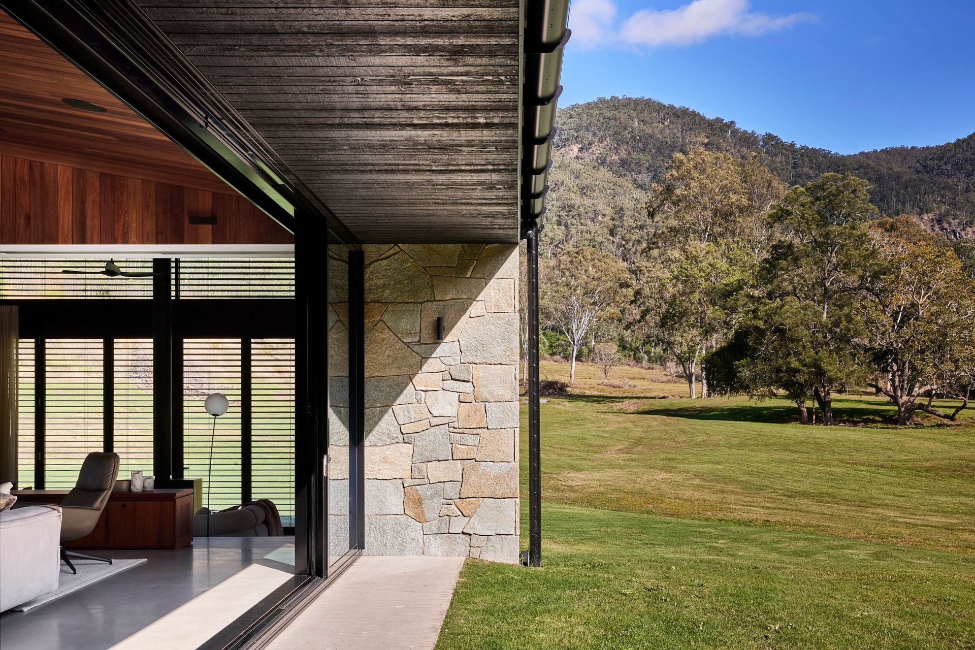 shaun-lockyer-architects-amaroo-rural-architecture-timber-cladding-stone-indoor-outdoor.jpg