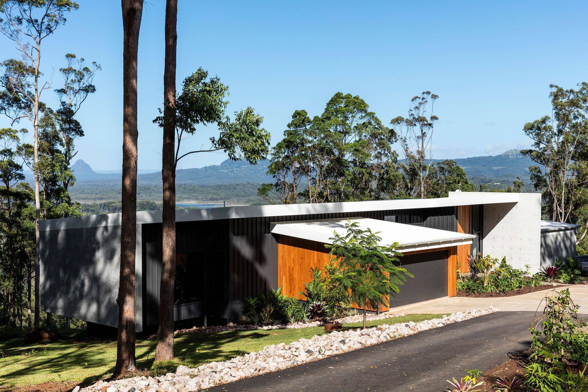 LEEDING RESIDENCE