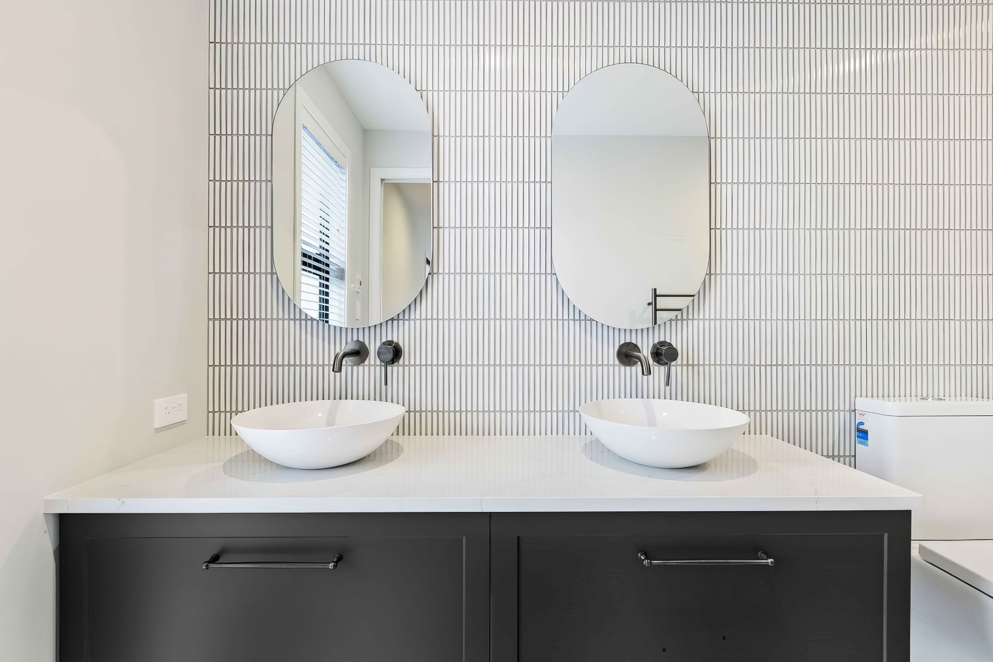 w1200h800-Revive20Residential20New20Build20Clarks20Beach20Bathroom201-standard-v2-2x.jpg