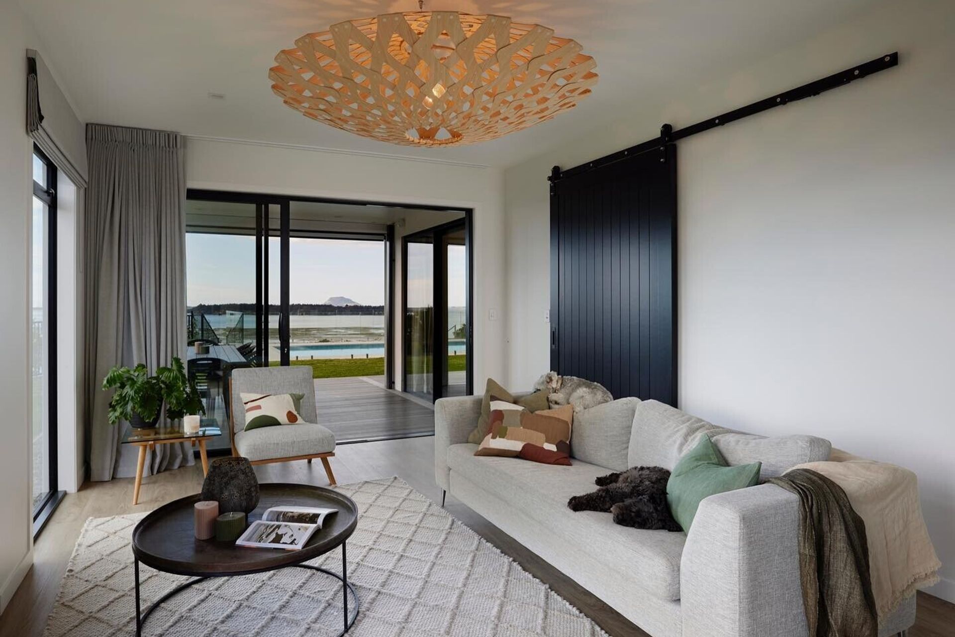 Snug and Stunning Lampshade