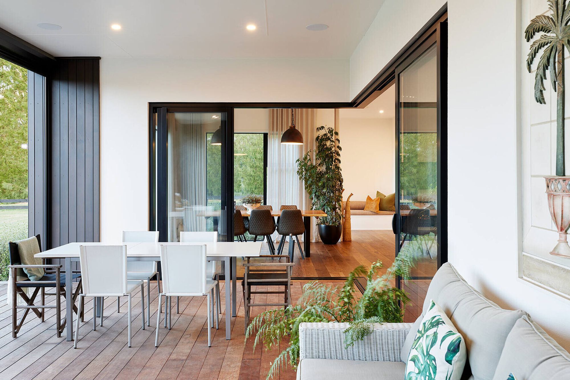 Alfresco Dining