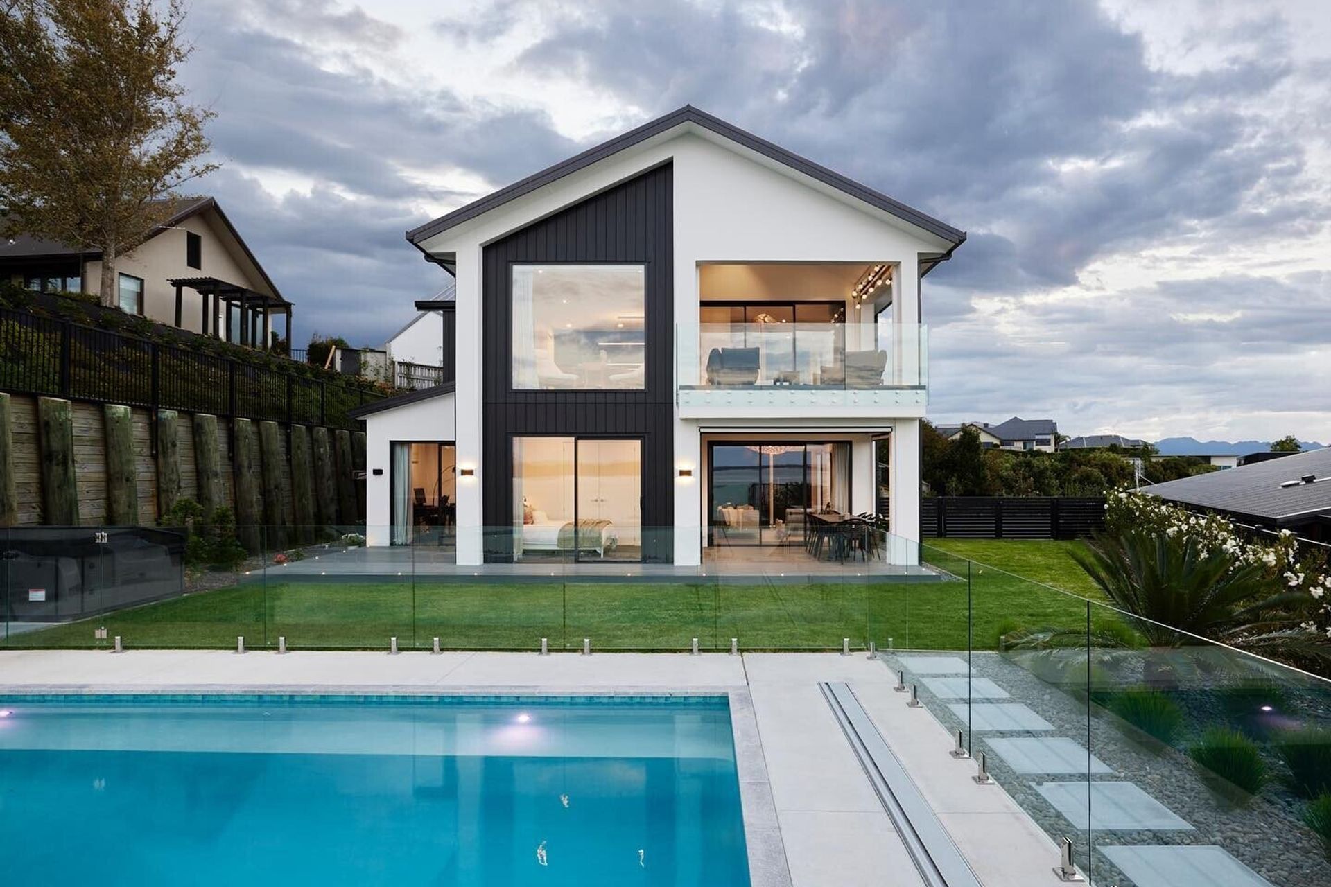 Back view and the pool