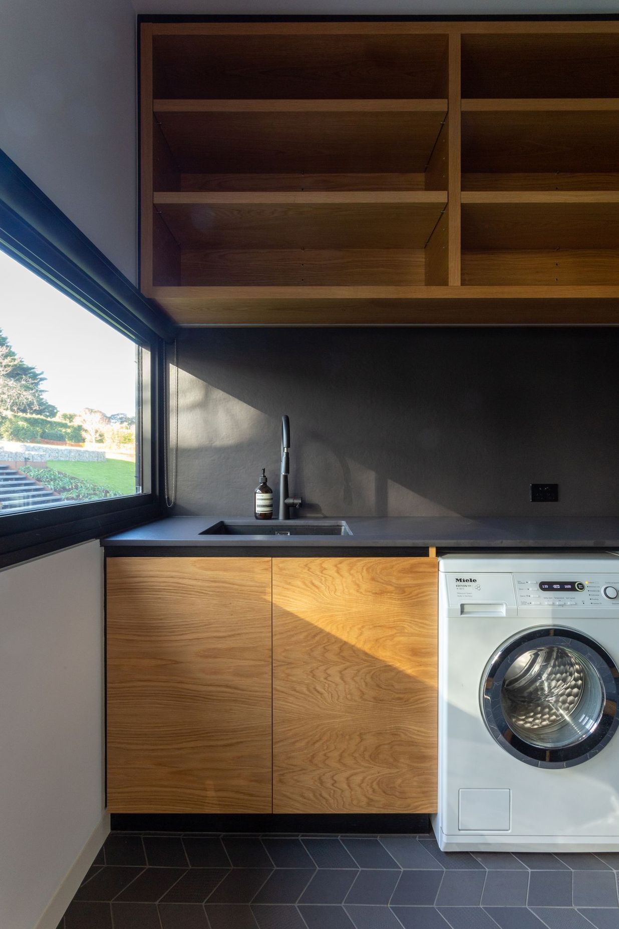 Red Hill Residence