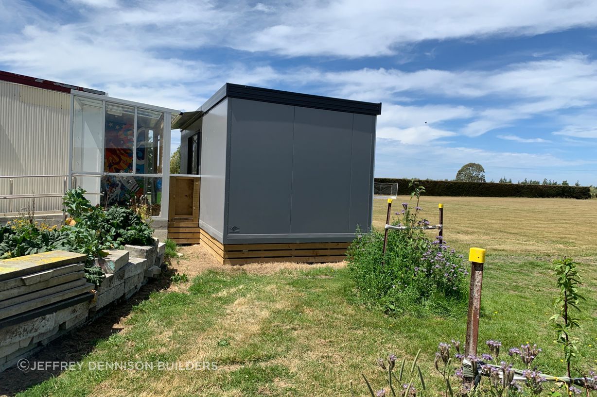 000-Totara-Primary-School-Oamaru-Completed-side-view-of-the-new-learning-space-JDBuildersLR-v2.jpg