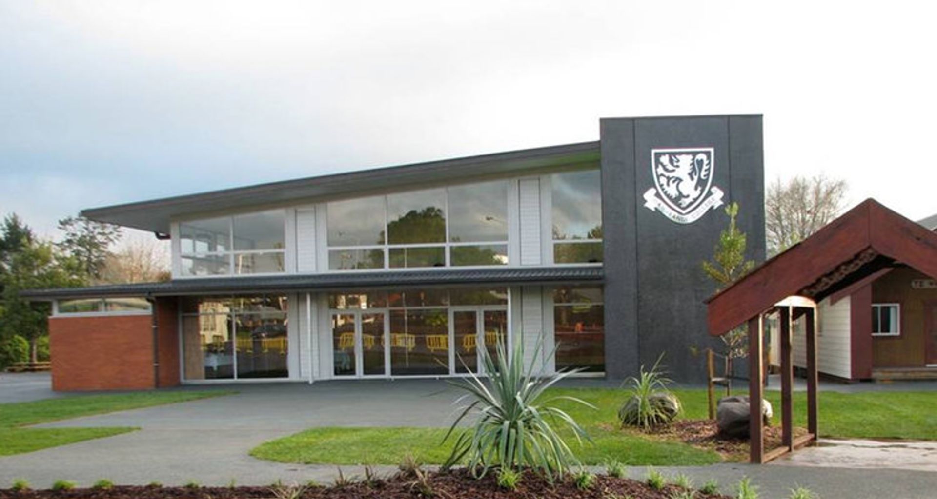 Mahurangi College, Auckland banner