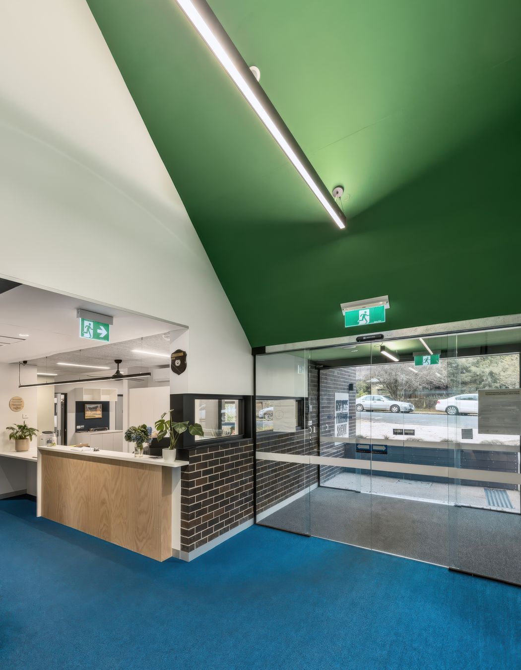 9GPSNew-Admin-BldgInternal-Foyer-gigapixel-standard-v2-2x.jpeg