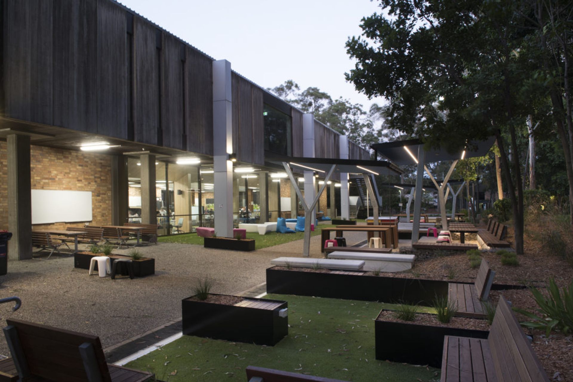 Auchmuty Outdoor Learning Lounge