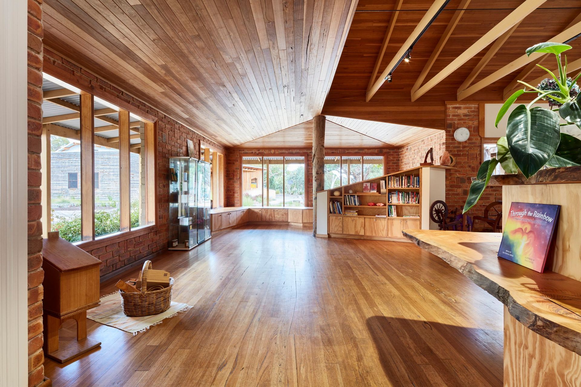 BallaratSteinerSchool02-v2.jpg