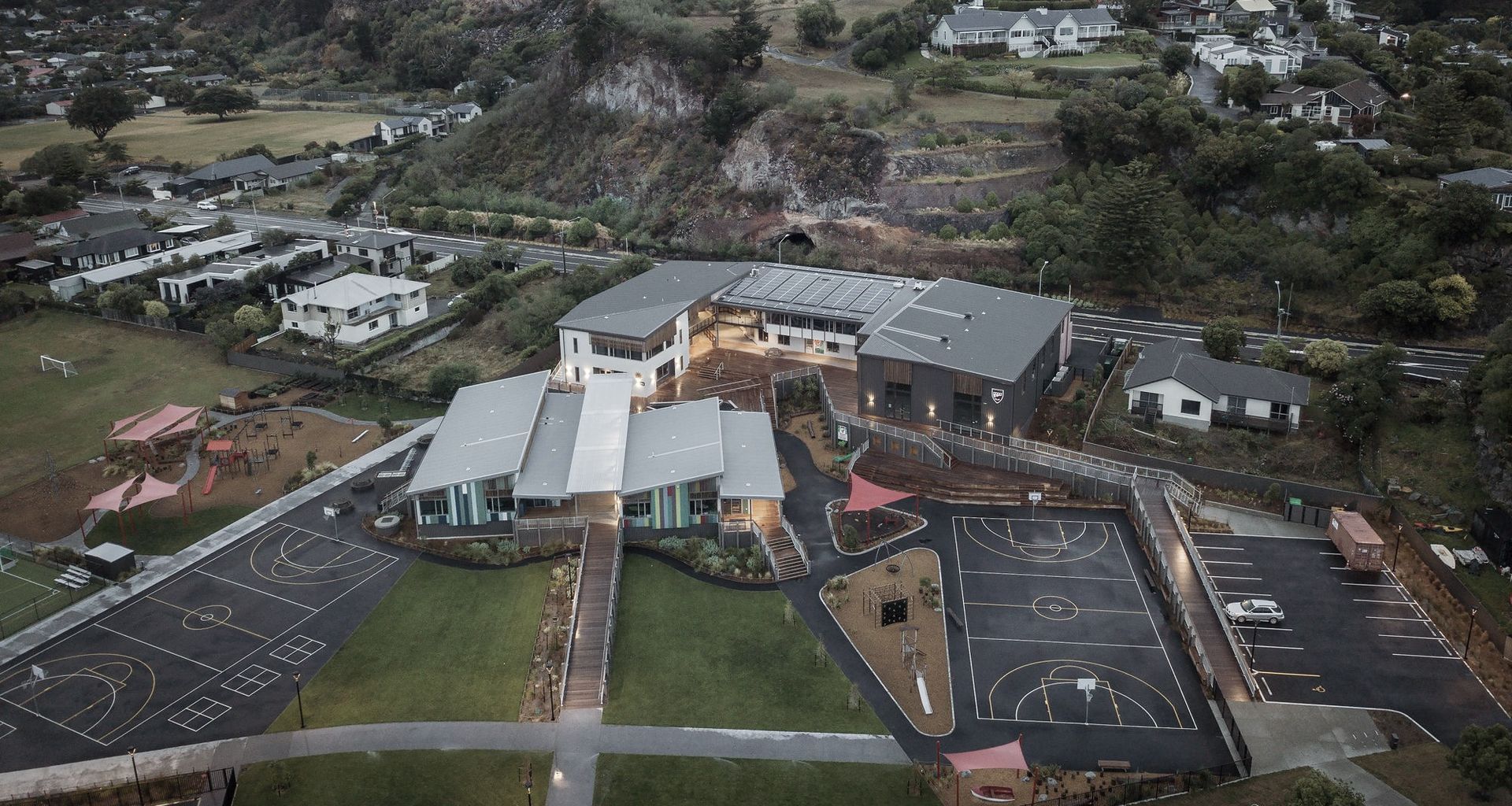 Te Raekura Redcliffs School banner