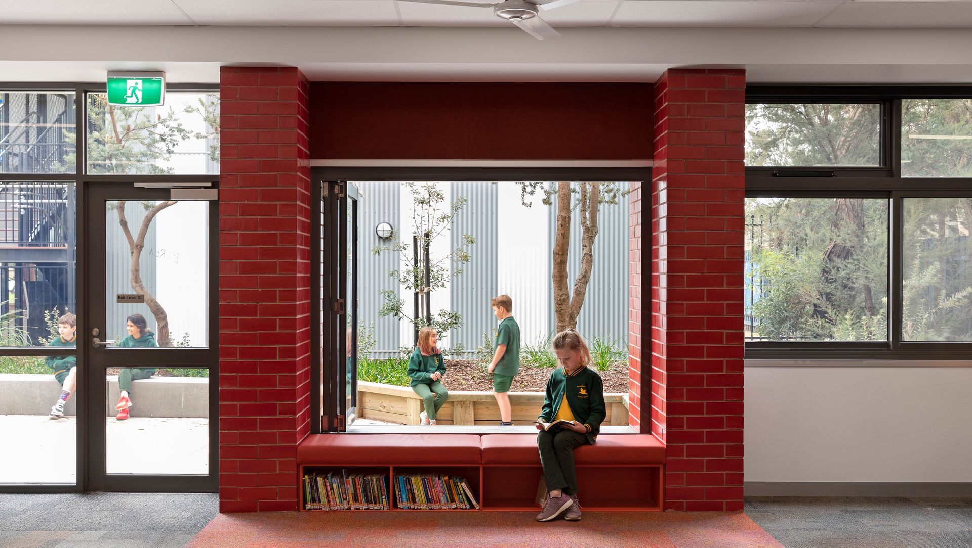Sandringham East Primary School banner
