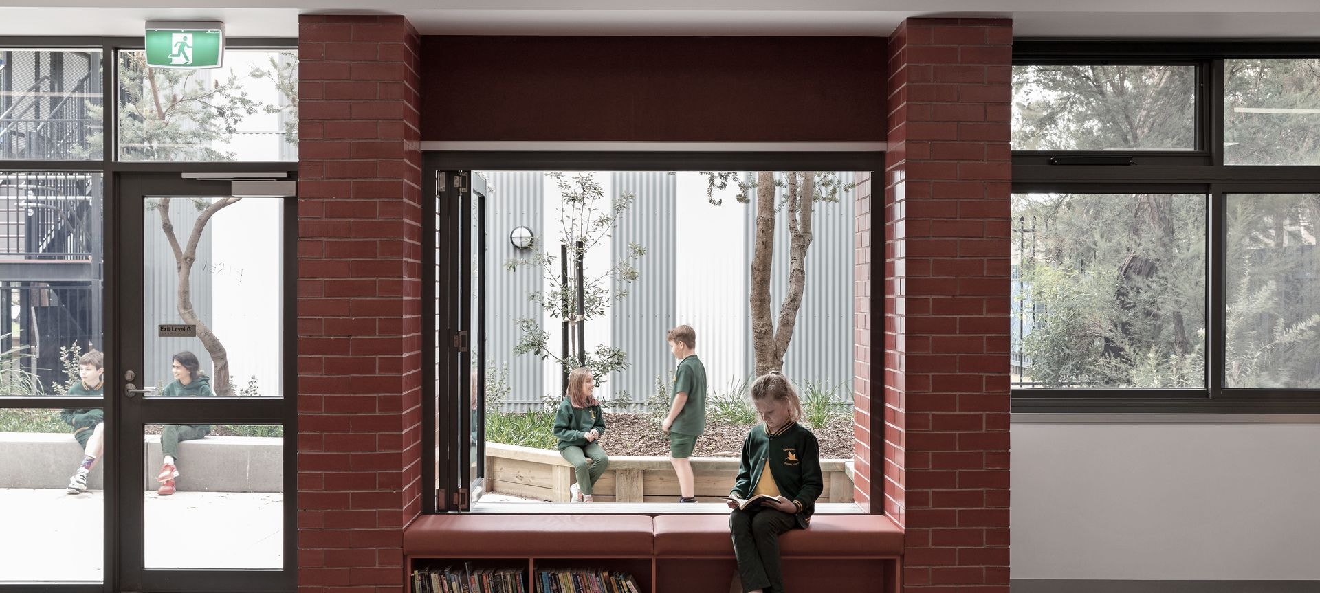 Sandringham East Primary School banner