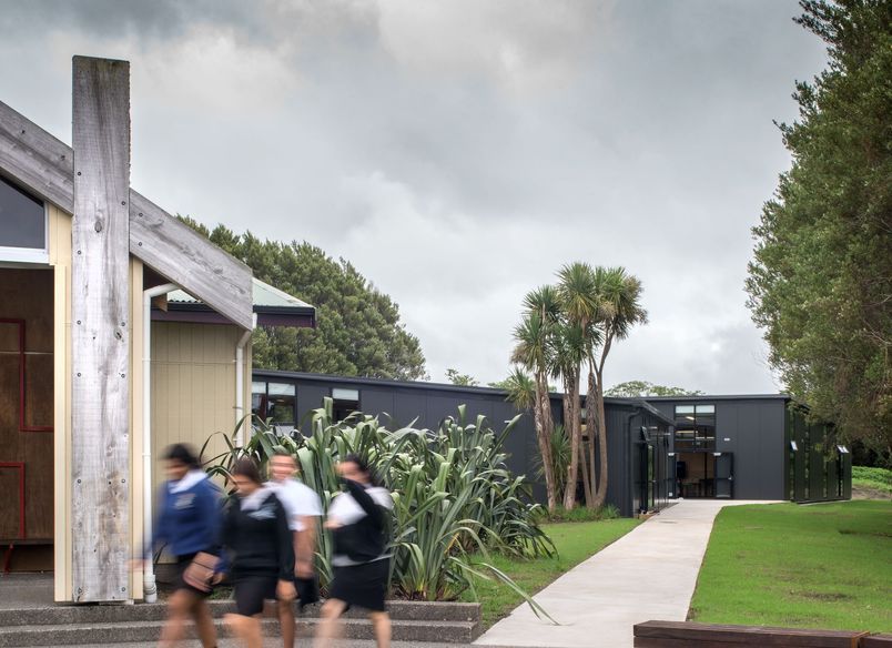 Te Pi’ipi’inga Kākano Mai I Rangiātea
