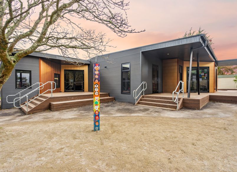 RED HILL CONSOLIDATED SCHOOL