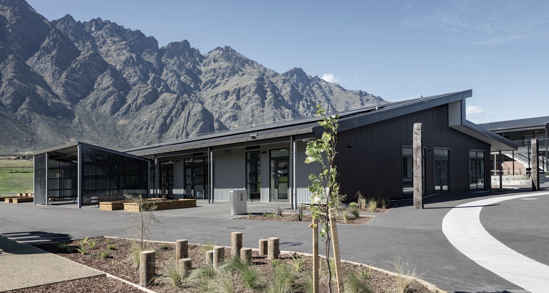 Hanley's Farm School | S&T Architects banner